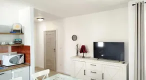 Apartments Dora Bibinje, 30 m from the sea - Image 3