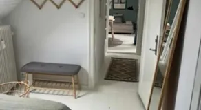 3-room apartment with free parking and terrace - Image 2