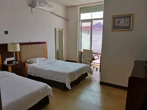 Ruiquan Apartment - Image 5