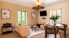 Hausman Suites - Appart Hotel - Image 4