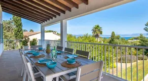 Kinderfreundliches tolles Ferienhaus mit Terrasse, privatem Pool und Grill | Naturblick | Perfekt für die Arbeit von Zuhause - Image 3