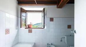 Homerez - Maison familiale, Isongo, cheminée - Image 2