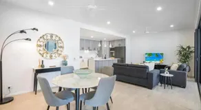 City Escape Loft Apartments Cairns CBD - Image 3
