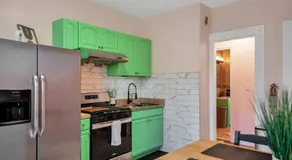Peachy Paradise in East Rock Near DT/Yale - Image 5