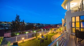 The Court Boutique Hotel - Image 5