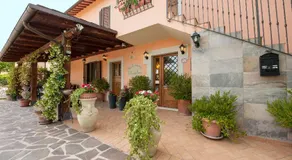 Agriturismo L'Ulivo in Fiore - Image 2