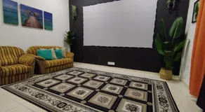 Toq Abah Villa Pagoh - Mini Cinema , Karaoke , Private Pool , WiFi , NetFlix - Image 4