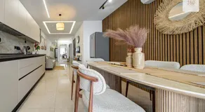 Beautiful 2BR seafront home with WIFI & comfy beds - Image 2