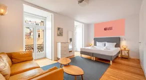 GuestReady - Downtown Charming Stay - Image 2