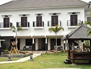 Sumber Hotel - Image 5