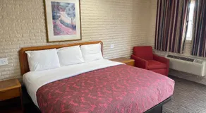 Kings Inn - Image 2