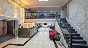 The Bold Hotel - Image 2