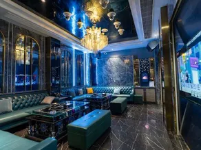 McQueen Hotel - Image 3