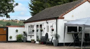 Shropshire Guesthouse - Image 5