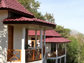 Waecicu Beach Inn - Image 2
