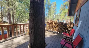 Four Seasons Getaway-Private Hot Spa with Pine Tree Views-Walk to Village and Pineknot Trailhead-Plus King Bed! - Image 5