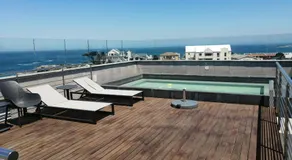 Hermanus Waterfront Apartment - Image 2
