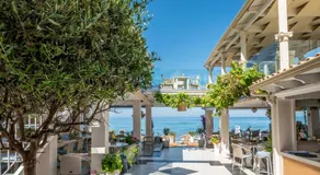 Romantic Palace Beach Apartments - Image 4
