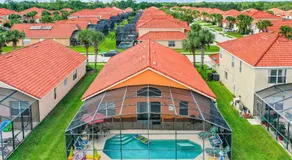 Dog-friendly home with private outdoor pool, high-speed WiFi, and central AC - Image 3