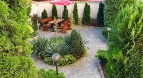 Classic Hotel - Image 5