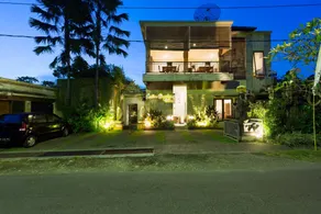 Ardha Chandra Villa - Image 5