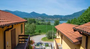 LA CORTE SUL LAGO - Image 5