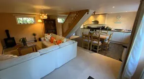 Swallows Cottage - Image 2