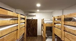 Monkey's Hostel - Image 2