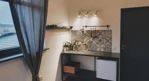 Valet Apartment - Image 5