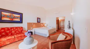 Villa Amore Accommodation - Image 1