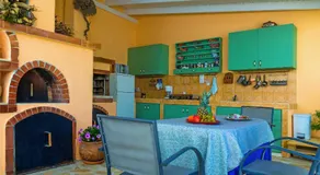 Vitoraki evi - Image 5