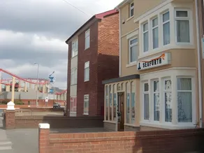 Seaforth Guest House - Pleasure Beach - Image 5