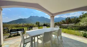 Country Homes - Image 2