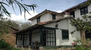 DOFA Hosteria - Image 2