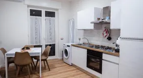 Mar House & Suites Guest House - Image 3