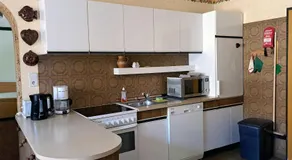 Apartamento totalmente equipado con jardín y terraza | Adaptado para el teletrabajo - Image 2