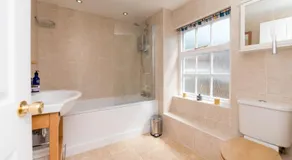 The Hideaway - Image 5