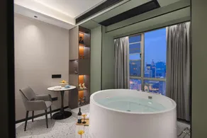 Huayang · Yunfu Smart Cinema Hotel (Neijiang Wanda Plaza High Speed Railway Station) - Image 3