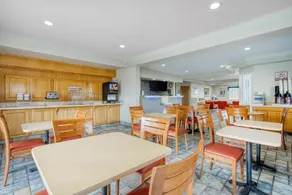 Travelodge by Wyndham Ukiah - Image 5