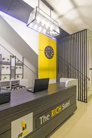 The RICH Sotel - Image 2