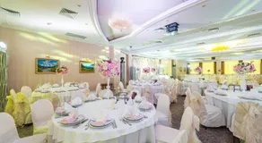 Grand Tien Shan Hotel - Image 5