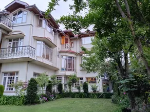 Mountain Breeze Inn - Image 4