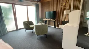 Jackie's Place - Image 3