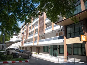 B2 Korat Night Market Boutique & Budget Hotel - Image 4
