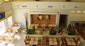 Hotel Plaza las Quintas - Image 2