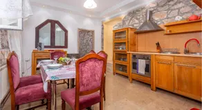 2 Bedroom Stunning Apartment In Gabonjin - Image 3