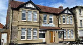 Abbie Lodge Guest House - Image 5