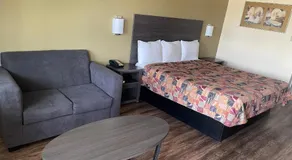 Relax Inn Marlin - Image 4