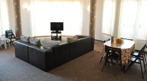 St. George Apartments - Image 2