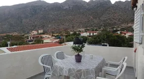 Loft House by the Sea!! - Image 3